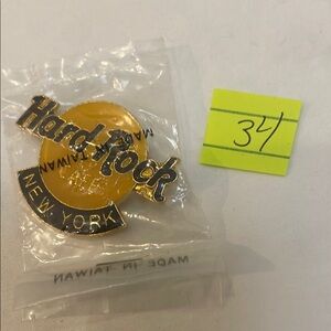 Hard Rock New York Pin